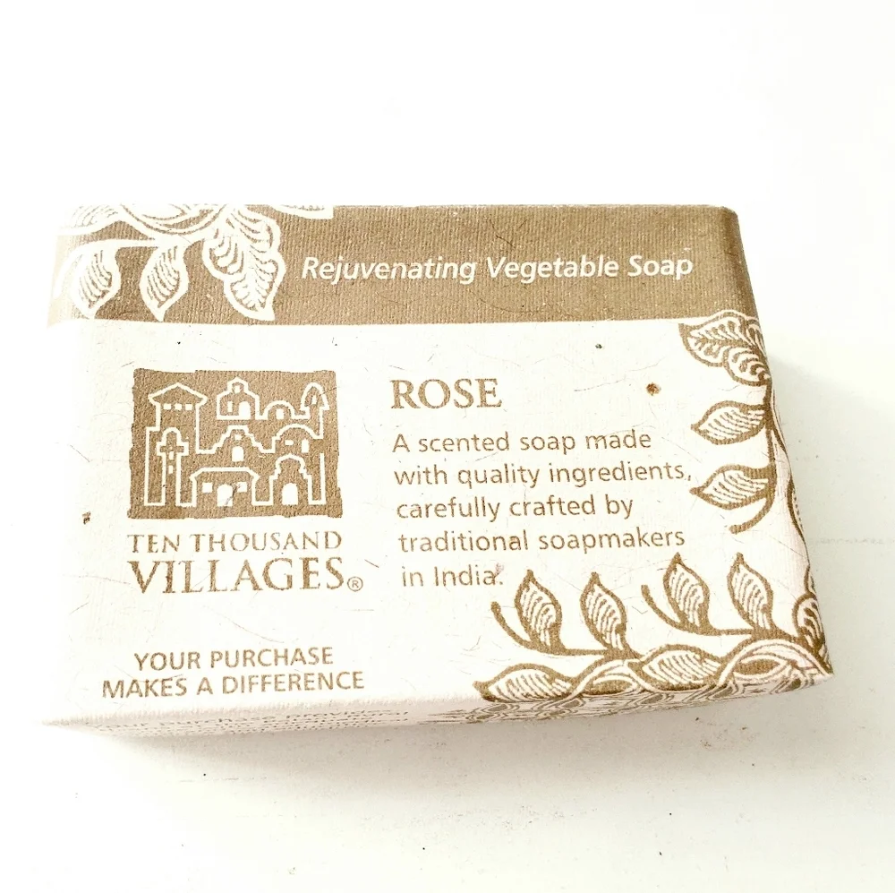 Lot of 4 Body Soaps New in Package - Picture 2 of 5